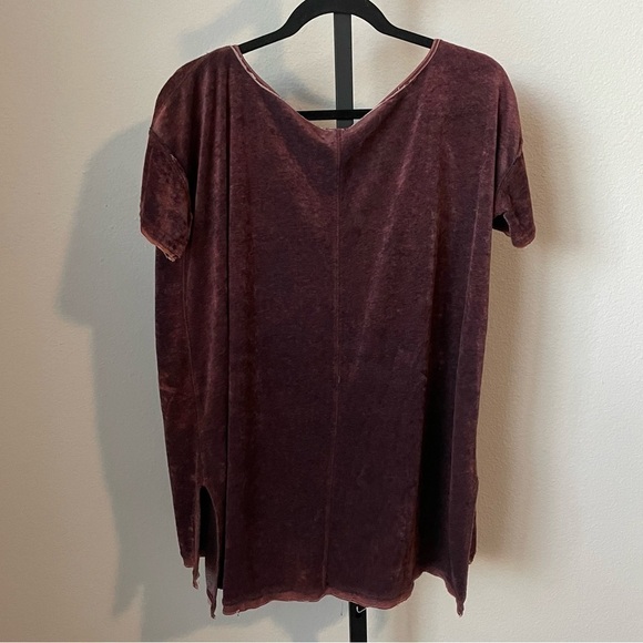 Free People Maroon Velvet T-Shirt Tunic Blouse Size Medium - Picture 4 of 5